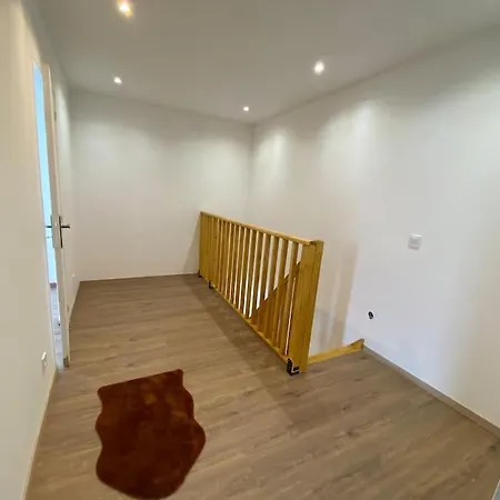 Vakantiehuis Maison Entiere Lignol-le-Château